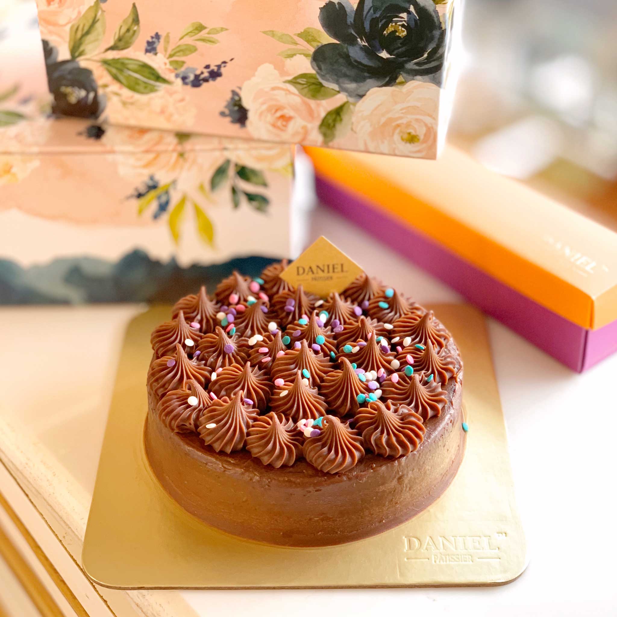 50pcs Round Mousse Cake Boards Gold Paper Cupcake Dessert Displays Tray  Wedding Birthday Cake Pastry Decorative Tools Kit